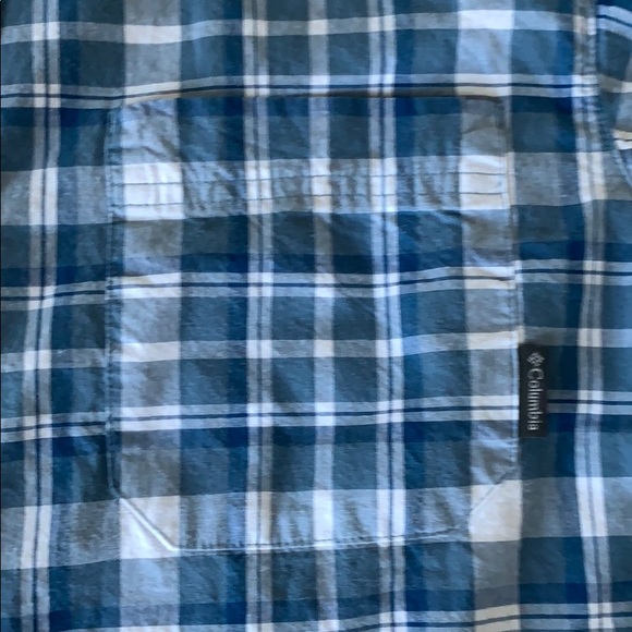 Columbia men’s short sleeve button down - Picture 2 of 5